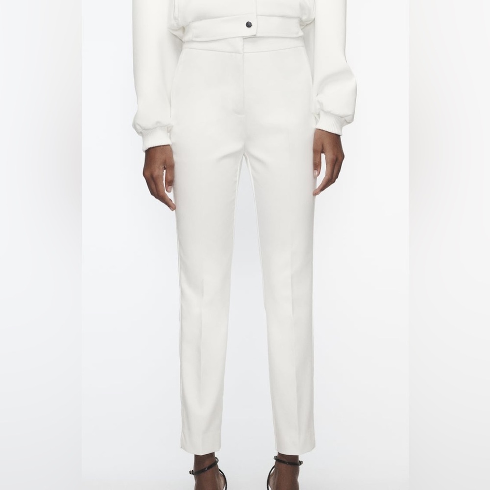 Zara JOGGER WAIST PANTS in white